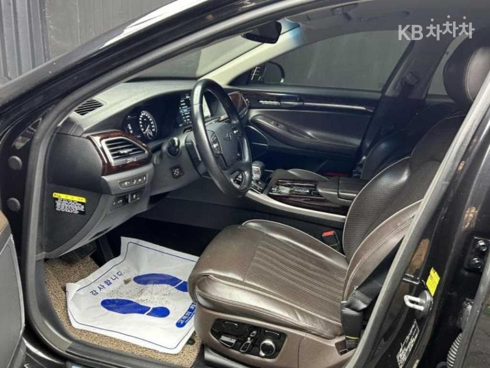 Дженезис EQ9003.8 GDI AWD Премиум Люкс - 6