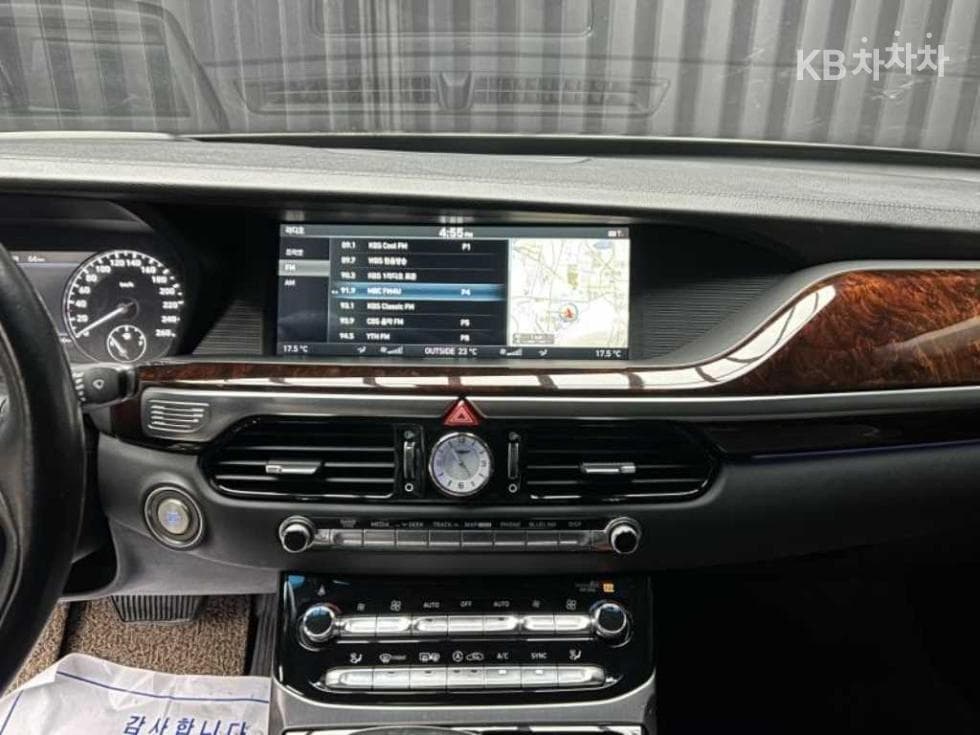 Дженезис EQ9003.8 GDI AWD Премиум Люкс - 9