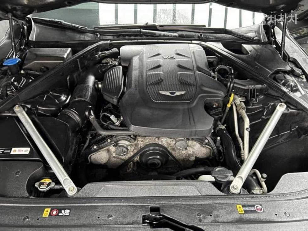 Дженезис EQ9003.8 GDI AWD Премиум Люкс - 15