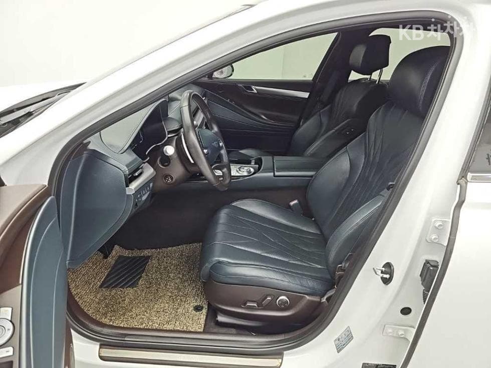 Дженезис G80(RG3)2.5 Турбо Бензин Директ Инжекция 2WD - 11