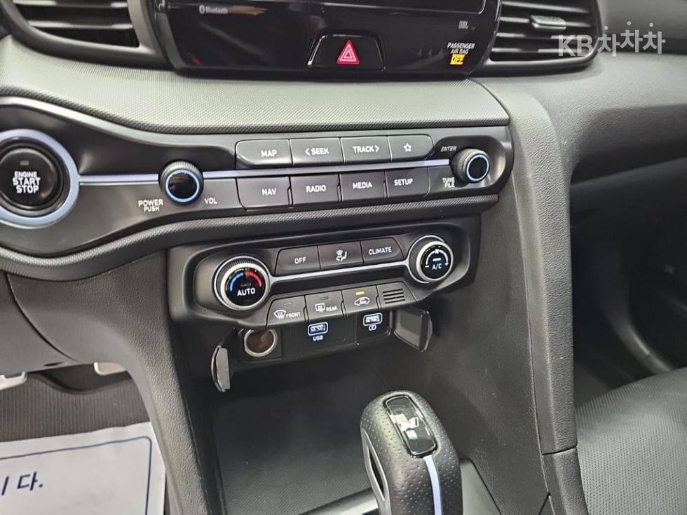 Хюндай Велестор N2.0 Турбо Бензин Директ Инжекция - 10