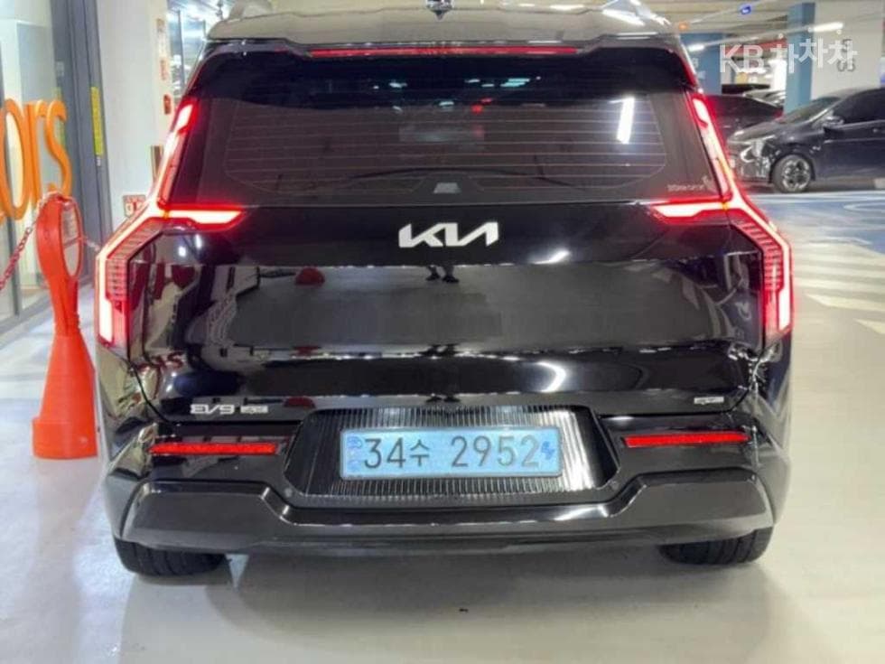 Киа EV9AWD 어스 - 5