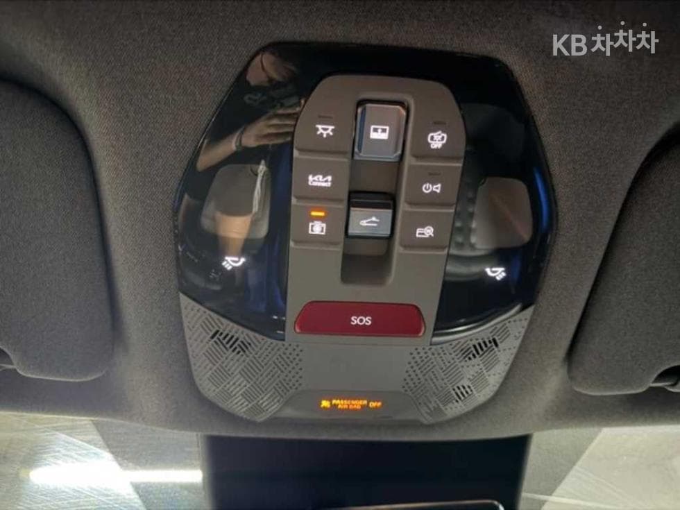 Киа EV9AWD 어스 - 12