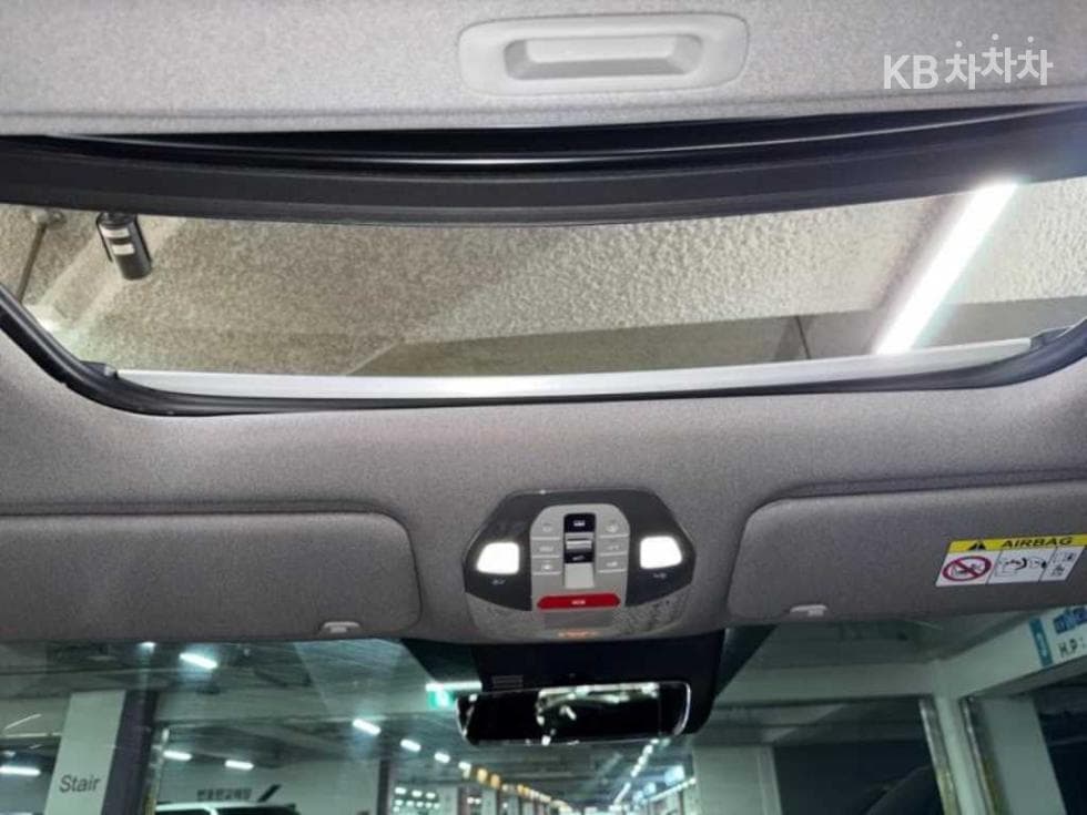 Киа EV9AWD 어스 - 13
