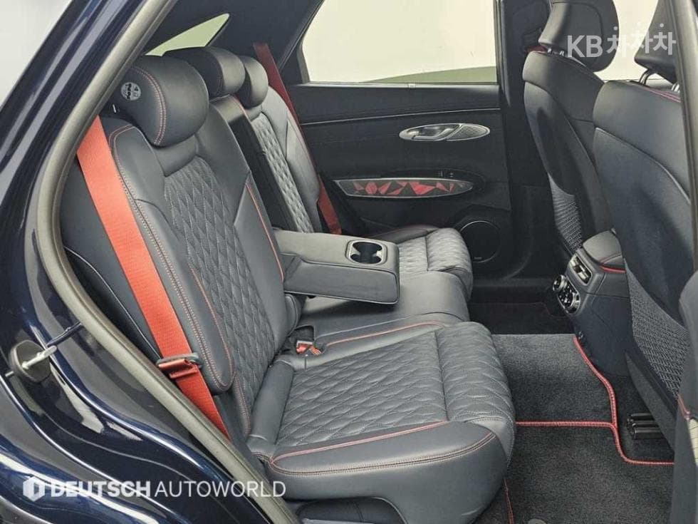 Дженезис GV70Бензин 2.5T 스포츠패키지 AWD - 12