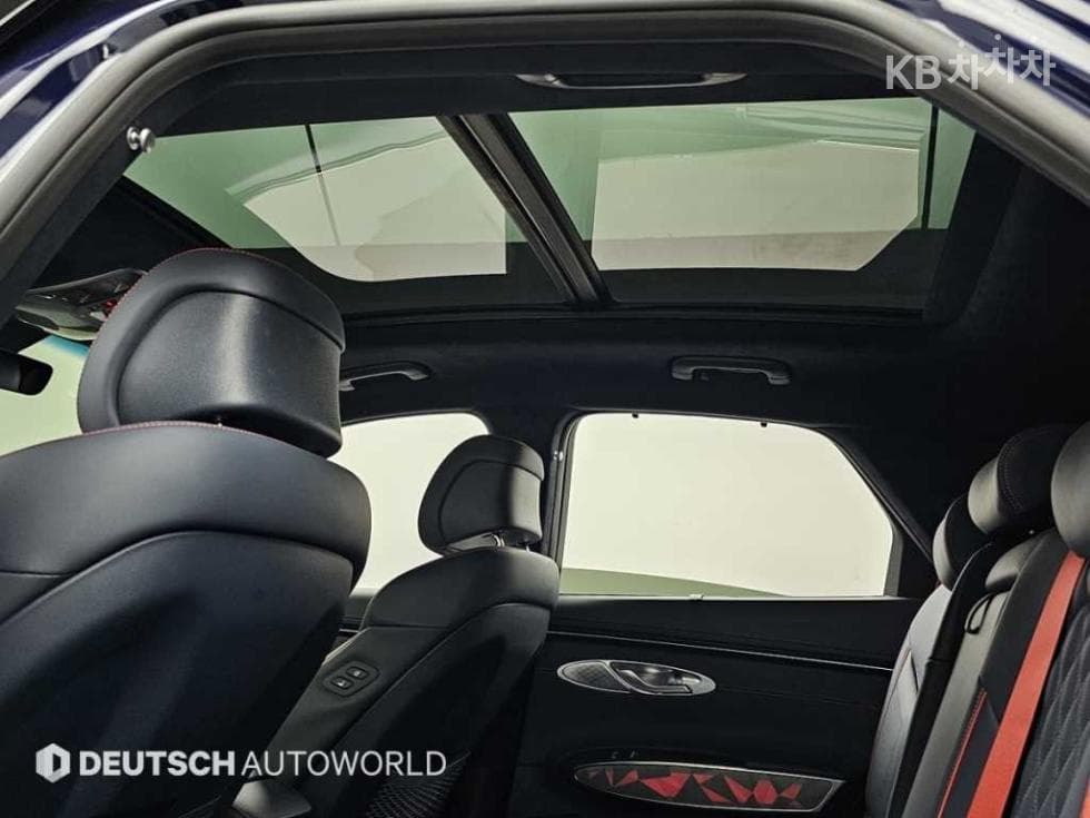 Дженезис GV70Бензин 2.5T 스포츠패키지 AWD - 18