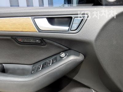 Ауди Q53.0 Турбо Дизел Инжекция 콰트로 Динамичен 8R - 11