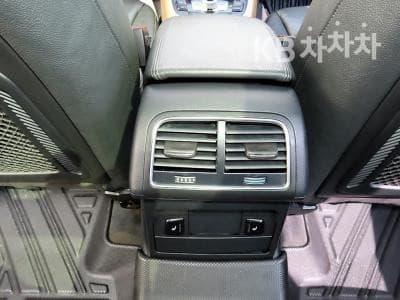 Ауди Q53.0 Турбо Дизел Инжекция 콰트로 Динамичен 8R - 15