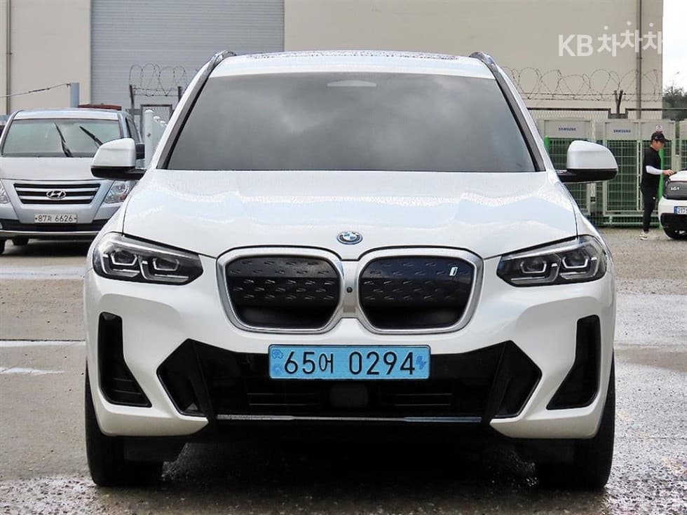 BMW iX3(G08) iX3 M Sport Package - Image 1
