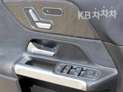 Mercedes-Benz GLB(X247)GLB 250 4Matic - 11