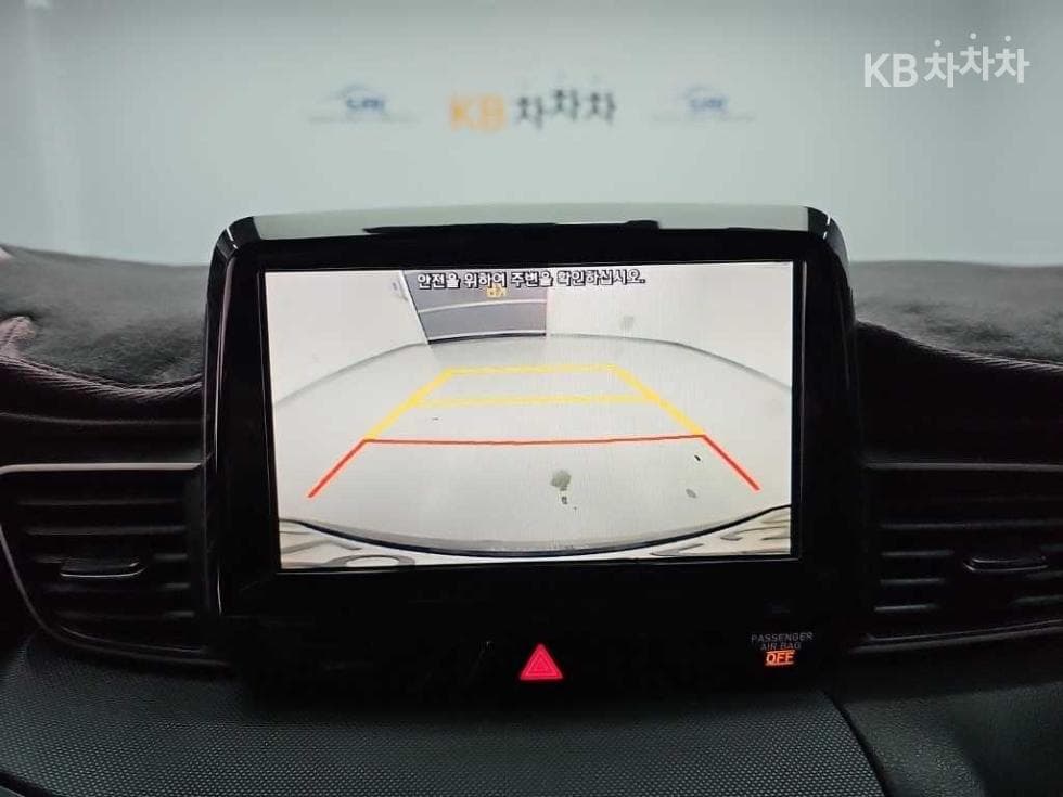 Хюндай Велестор(JS)1.6 Турбо Бензин Директ Инжекция 스포츠 코어 - 15