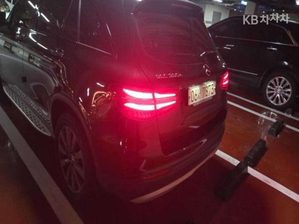 Mercedes-Benz GLC(X253)350e 4Matic Premium - 2