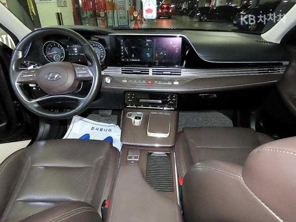 Хюндай The New (фейслифт) Grandeur (Azera)2.5 Premium 초이스 - 10