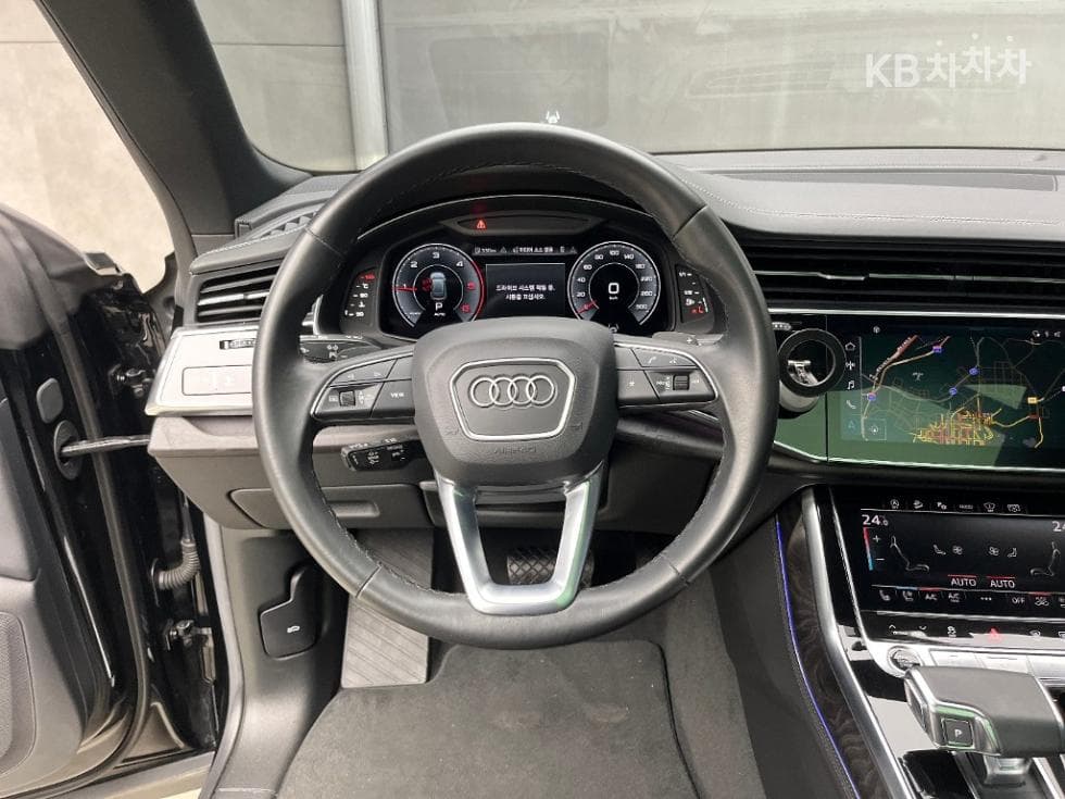 Audi Q83.0 45 Turbo Diesel Injection Quattro Premium - 9