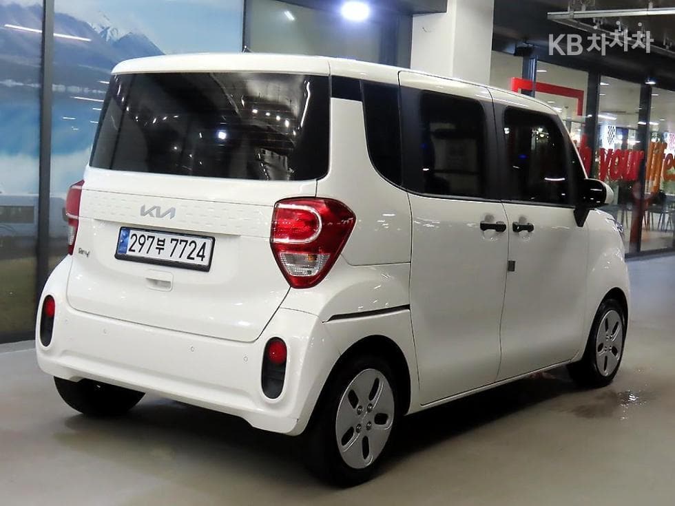 Киа The New (фейслифт) Рей (ван) Ван1.0 Бензин Ван 2-местен Стандартен - 4