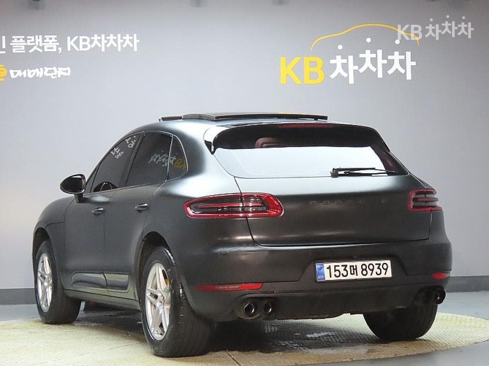 Porsche 마칸2.0 - 4