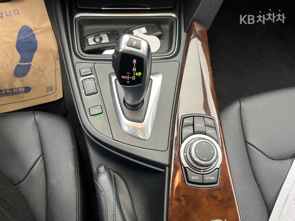 BMW New3 Series320d F30 - 10