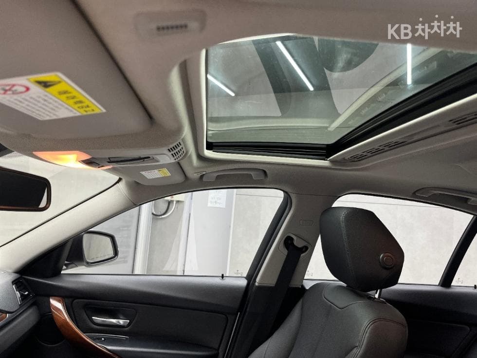 BMW New3 Series320d F30 - 15