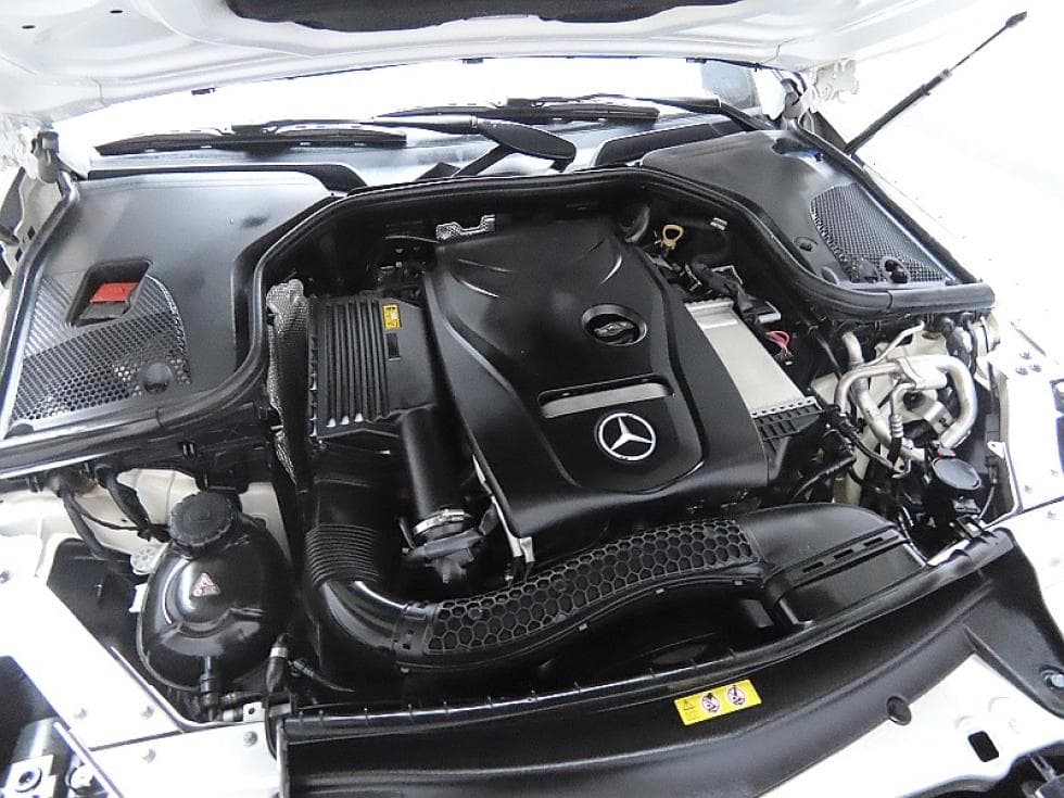 Mercedes-Benz E-Class (W213)E200 Avantgarde - 7