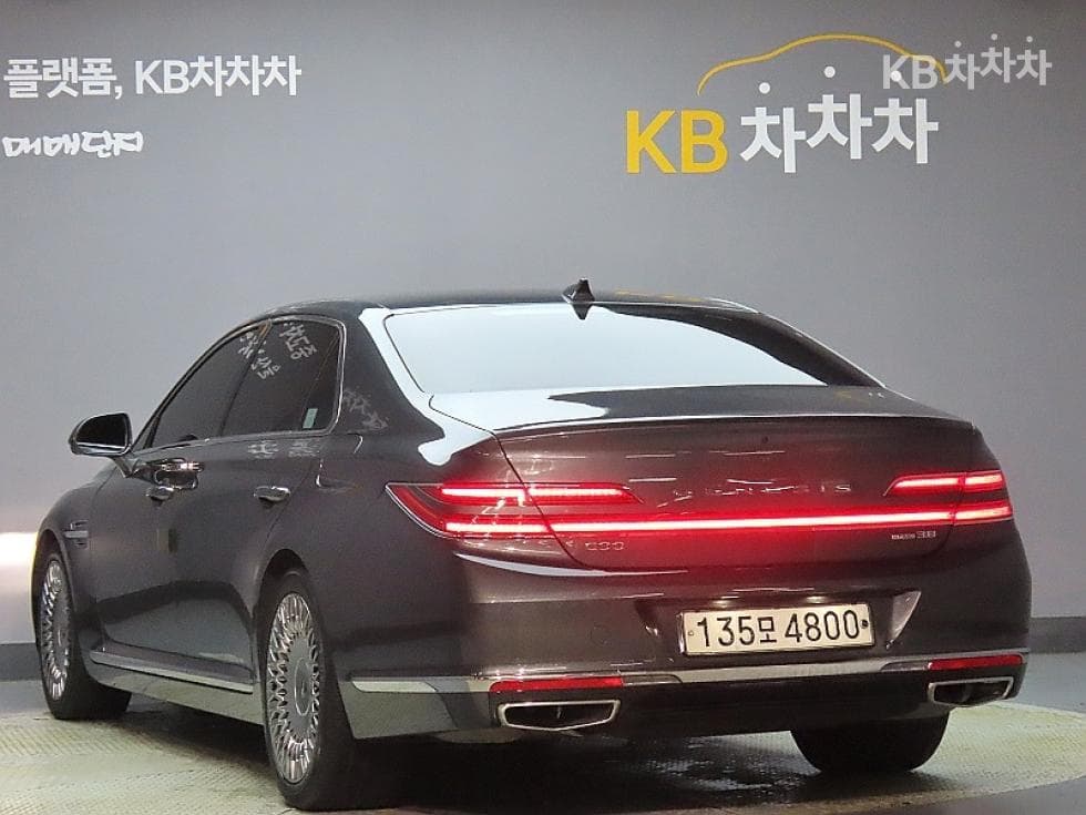 Genesis G903.8 GDi AWD Premium Luxury - 4