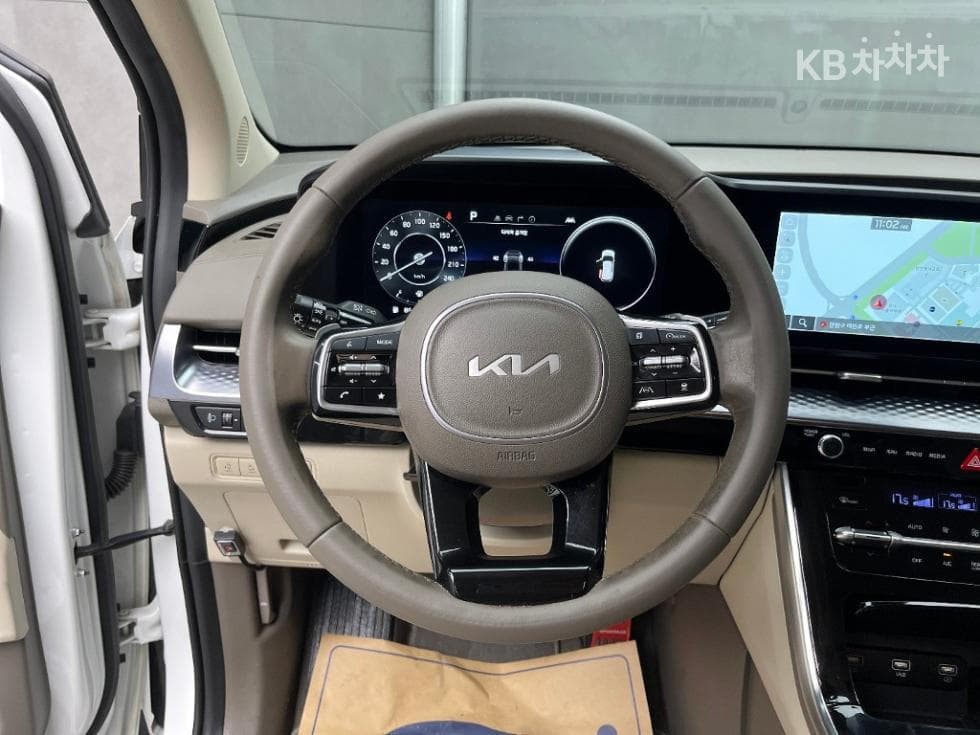 Киа Канивал 4-то поколениеВисок Лимузин (Канивал) G3.5 GDI 9-местен Signature - 9