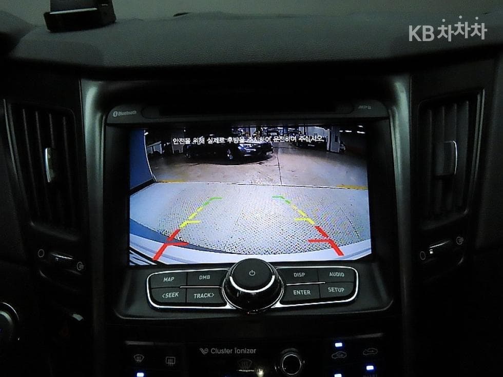 Hyundai YFSonataCVVL Luxury - 14