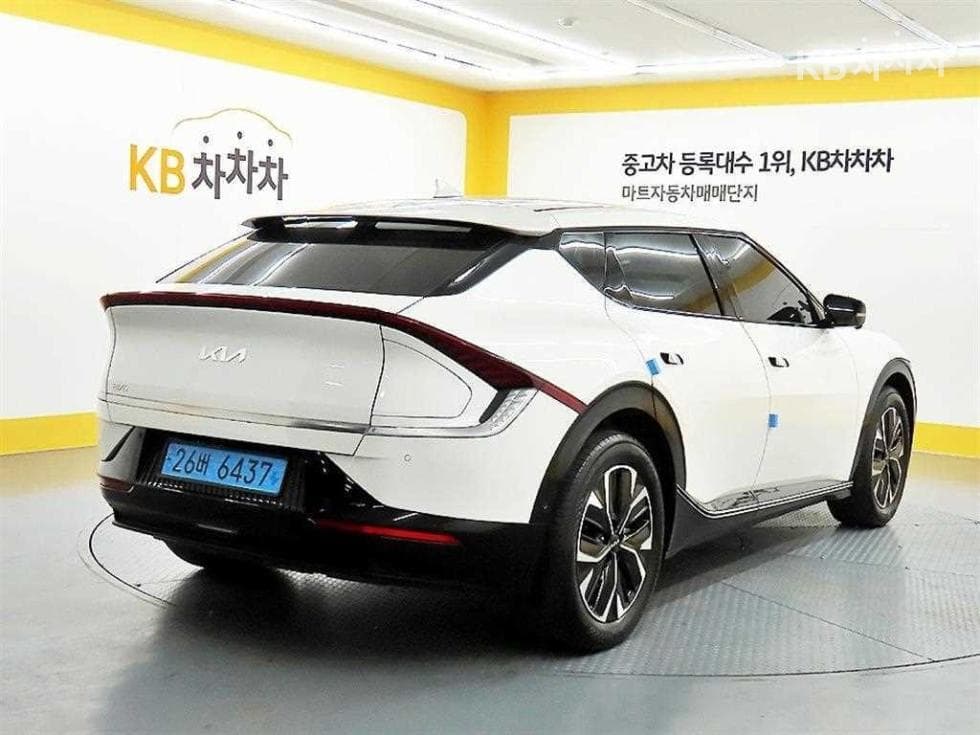 Kia EV6롱 레Seater지 2WD 어스 - 2