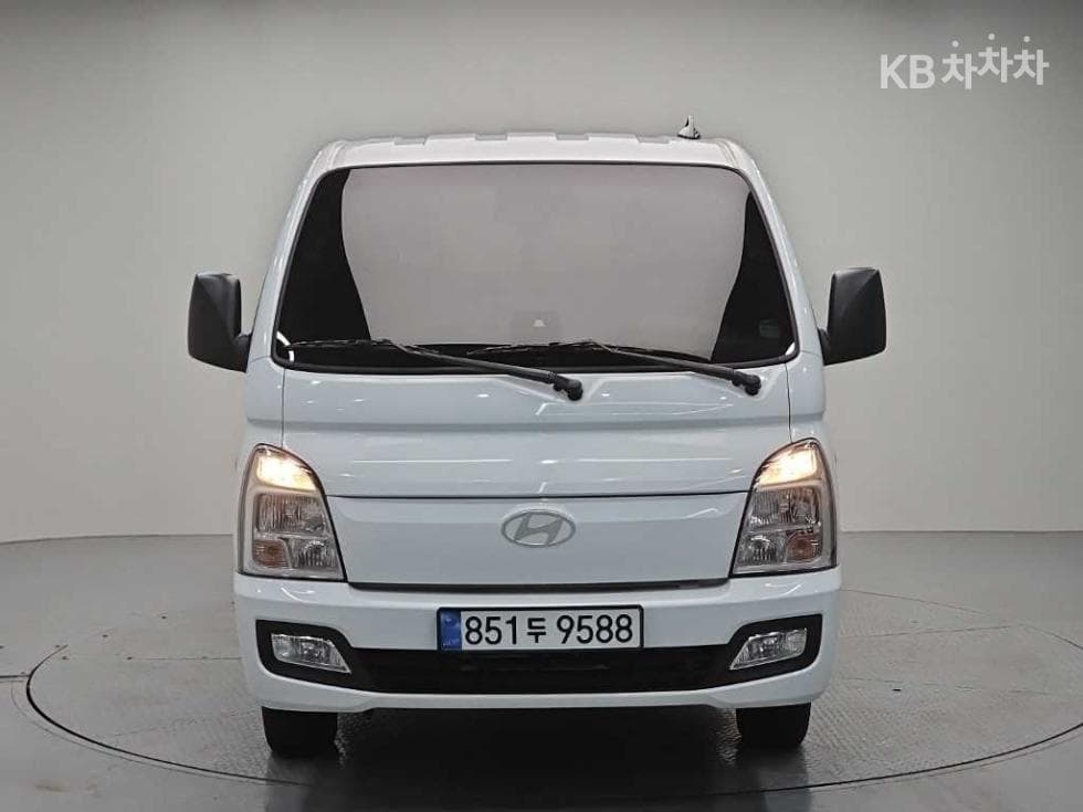 Хюндай Porter 2Удължено междуосие Super Cab LPG Premium - 2