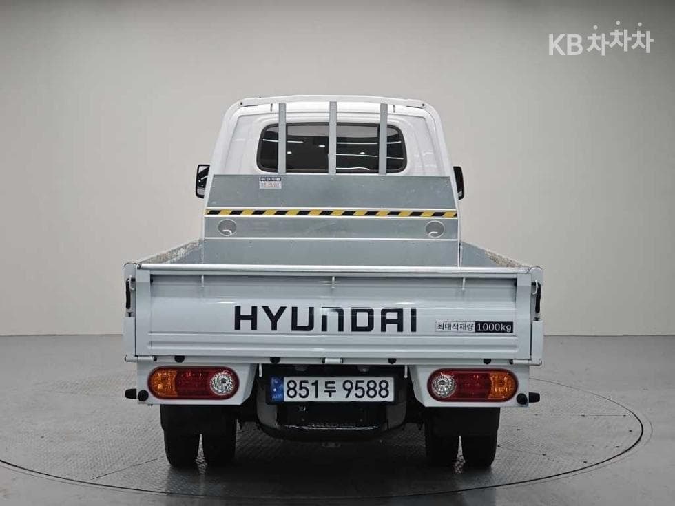 Хюндай Porter 2Удължено междуосие Super Cab LPG Premium - 3