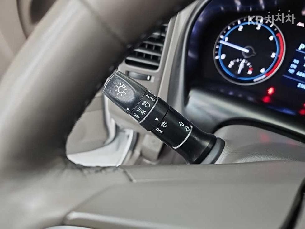 Хюндай Porter 2Удължено междуосие Super Cab LPG Premium - 15