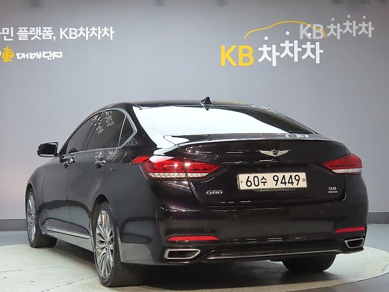 Hyundai GenesisDHG380 파이니스트 에디션 AWD - 4