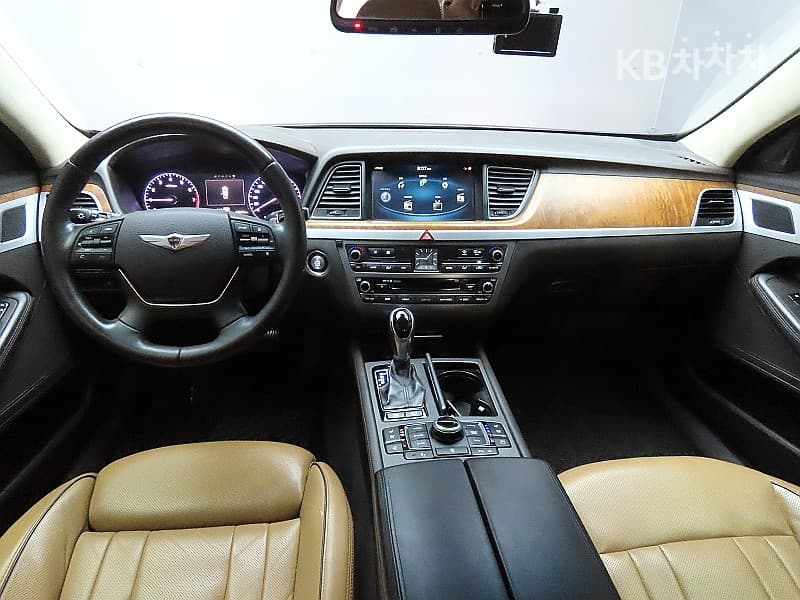 Hyundai GenesisDHG380 파이니스트 에디션 AWD - 7