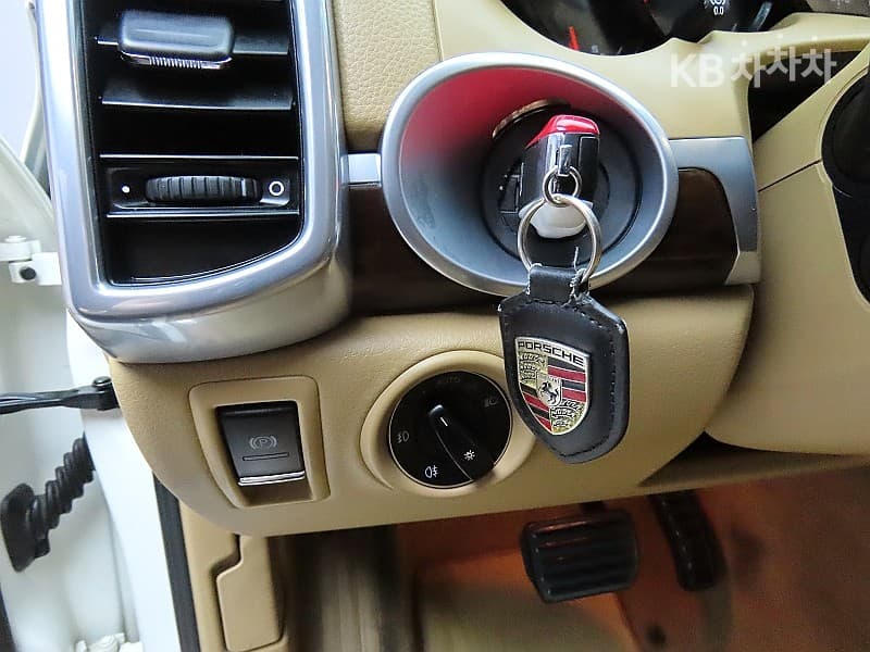 Porsche New Cayenne(958)4.8 S 958 - 11