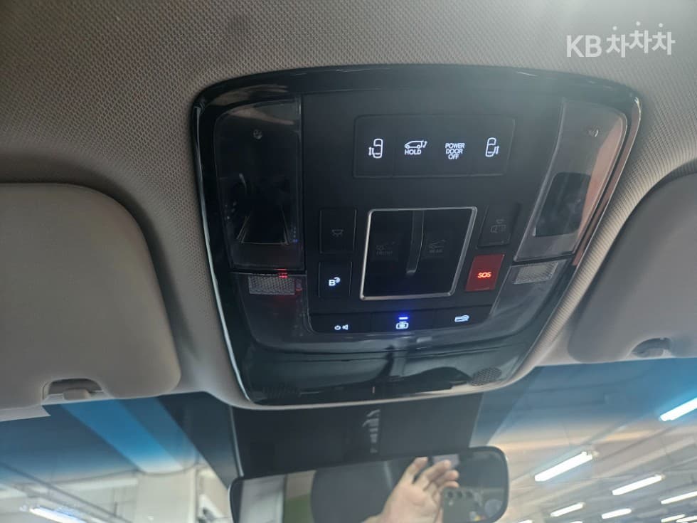 Хюндай Staria2.2 Турер 9 AWD Modern - 9