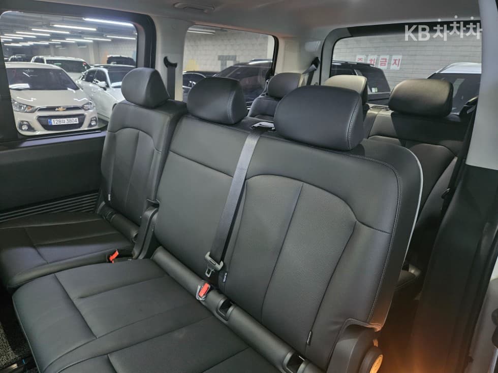 Хюндай Staria2.2 Турер 9 AWD Modern - 17