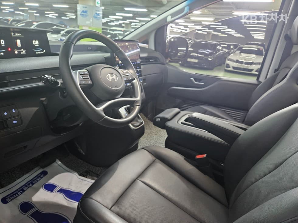Хюндай Staria2.2 Турер 9 AWD Modern - 20