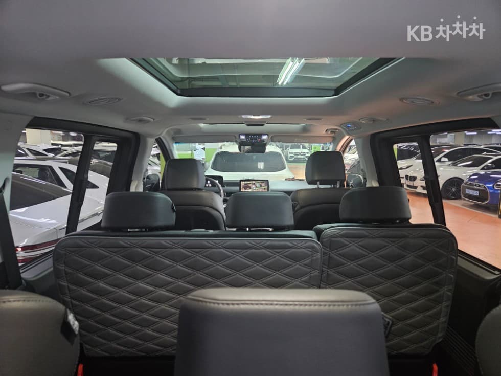 Хюндай Staria2.2 Турер 9 AWD Modern - 31