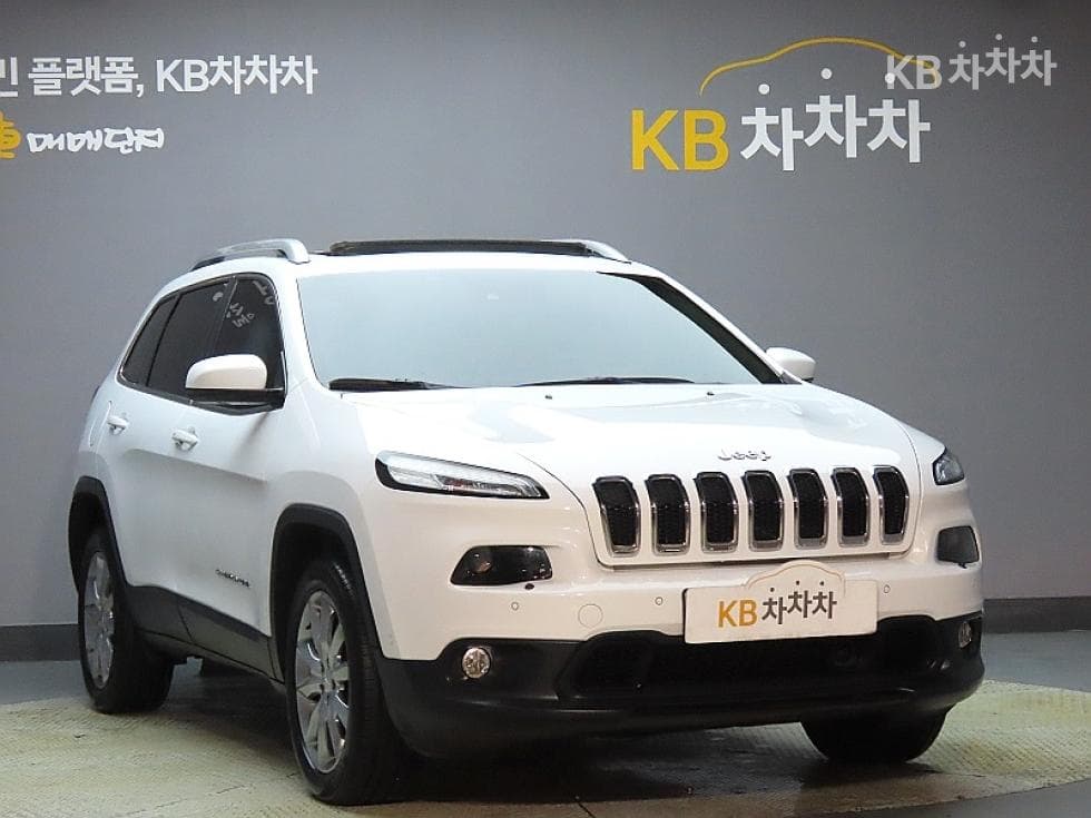 지프 체로키(KL)2.4 Бензин AWD Longitude High - 3