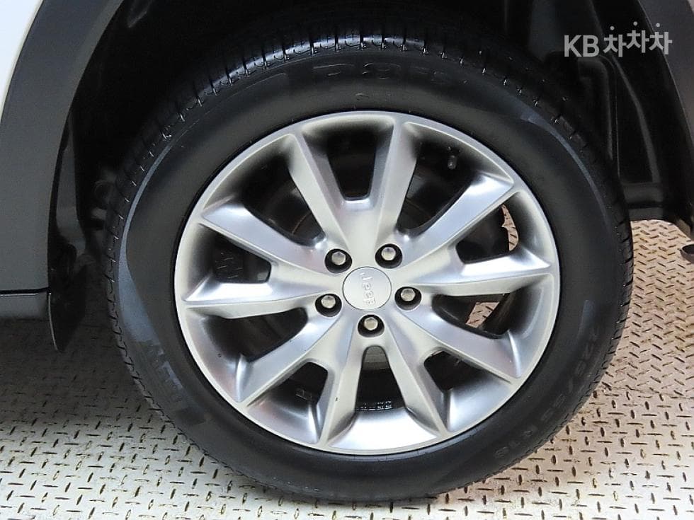 지프 체로키(KL)2.4 Бензин AWD Longitude High - 20