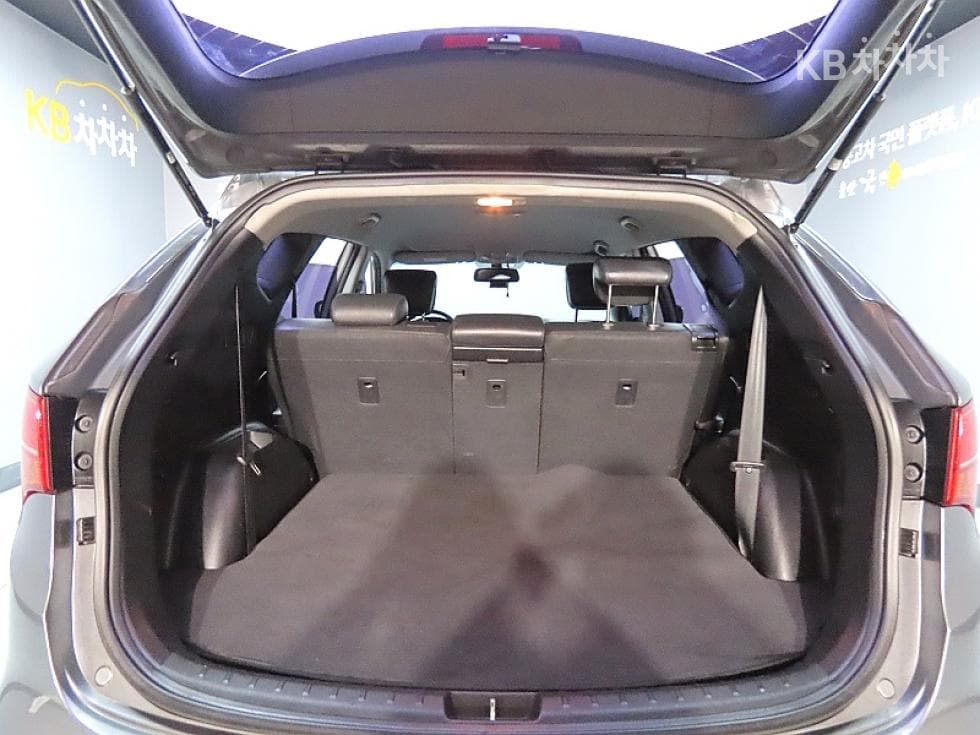 Хюндай Санта Фе DMХонда R-двигател 2.0 дизел 2WD PREMIUM Стандартен - 19