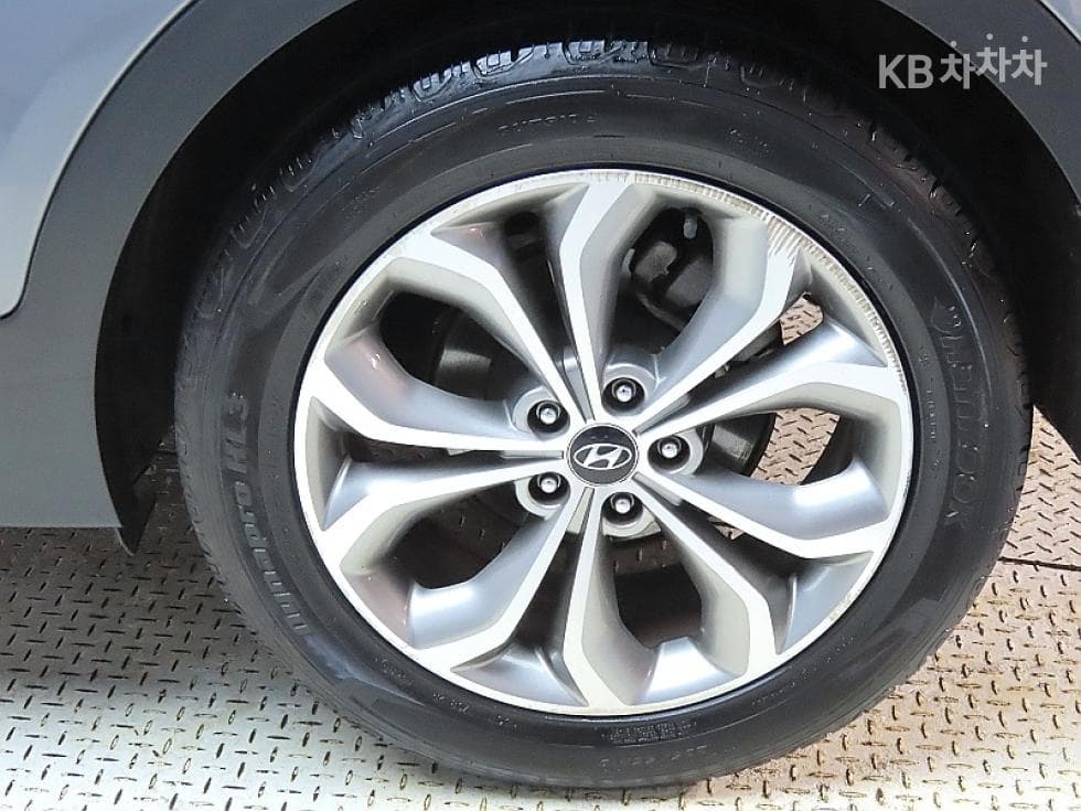 Хюндай Санта Фе DMХонда R-двигател 2.0 дизел 2WD PREMIUM Стандартен - 20