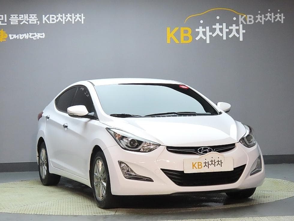 Hyundai The New (facelift) Avante (Elantra)1.6 GDi Modern Standard - 3