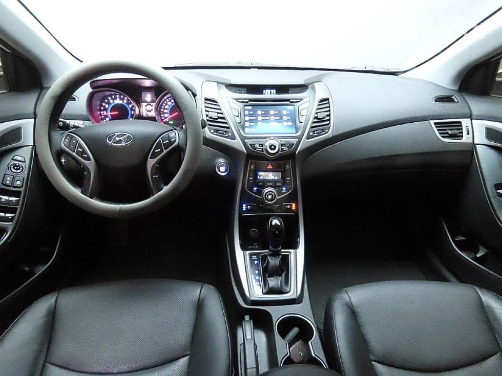 Hyundai The New (facelift) Avante (Elantra)1.6 GDi Modern Standard - 6