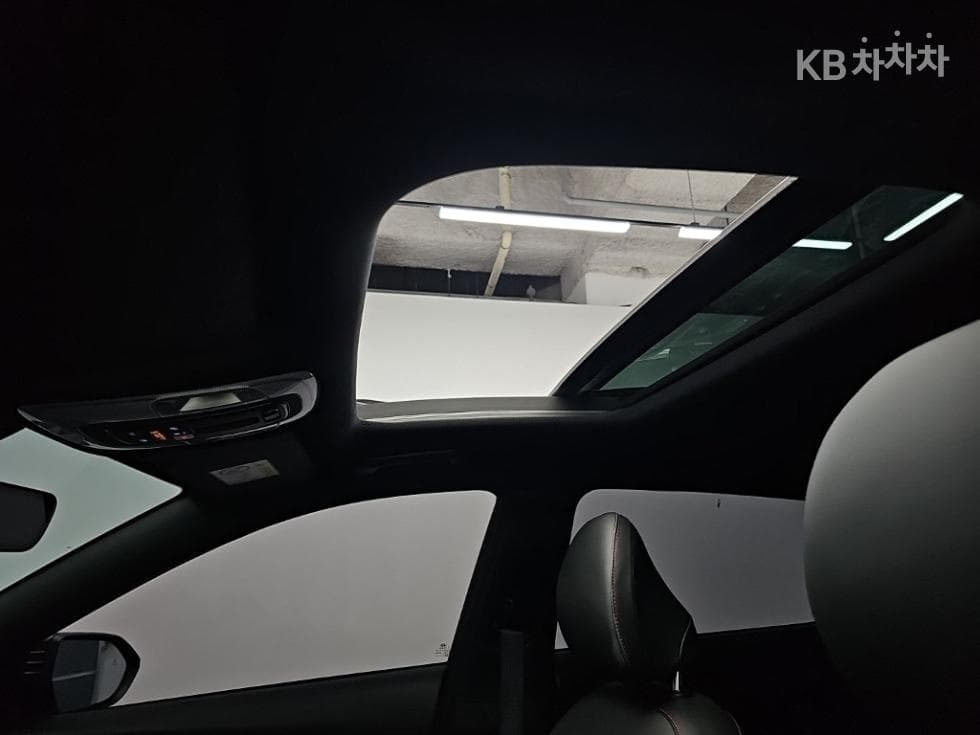 Hyundai The All New Kona(SX2)1.6 Gasoline Turbo 4WD Inspiration - 15