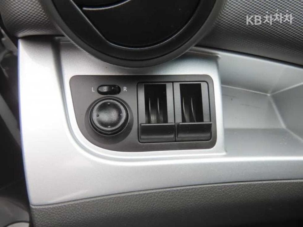 GM Korea Chevrolet SparkLT Standard - 12