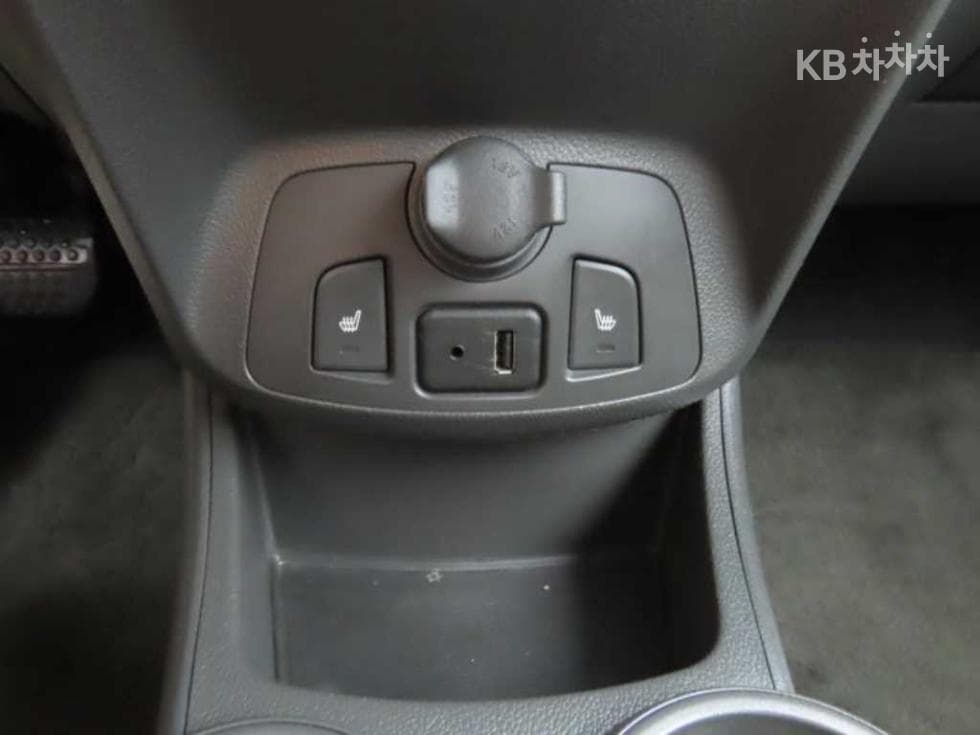 GM Korea Chevrolet SparkLT Standard - 13