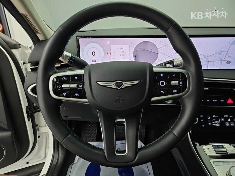 Genesis GV70Gasoline 2.5T 2WD - 9