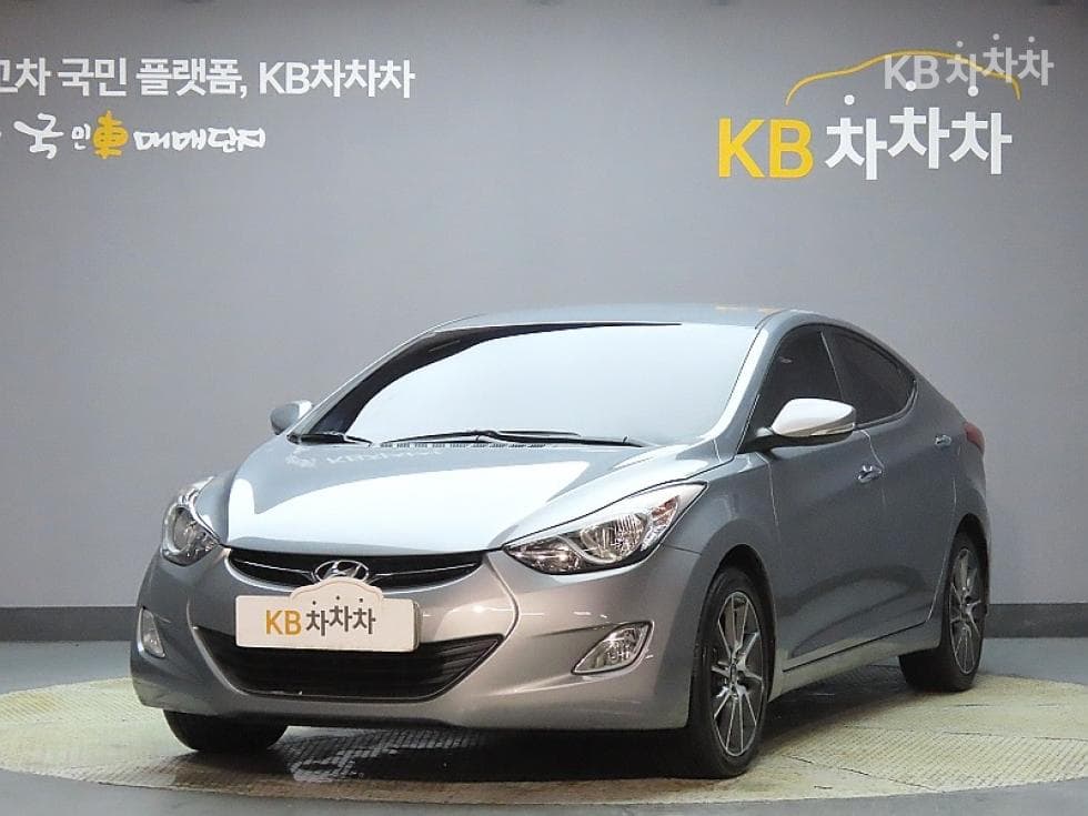 Hyundai Avante (Elantra)MD M16 GDI Smart - Image 1