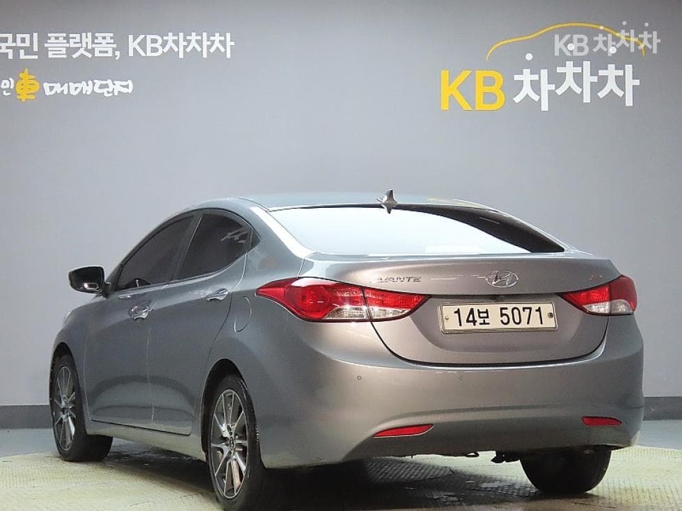 Hyundai Avante (Elantra)MDM16 GDI Smart - 4