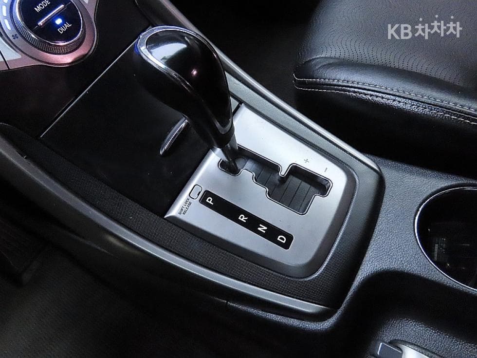 Hyundai Avante (Elantra)MDM16 GDI Smart - 9